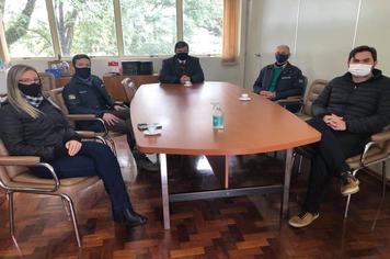PREFEITO BETO TURCHIELLO SE REÚNE COM EQUIPE DA EMATER