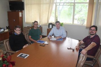 PREFEITO RECEBE VISITA TÉCNICA DA EMATER