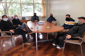 PREFEITO BETO TURCHIELLO RECEBE A VISITA DO EX-VICE-GOVERNADOR CAIROLI