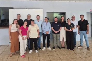 REUNIÃO DO CONSÓRCIO CAMINHO DAS ORIGENS É REALIZADA EM NOVA ESPERANÇA DO SUL