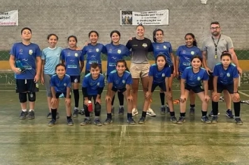 ATLETA JAGUARIENSE COMPARTILHA EXPERIÊNCIA COM JOVENS DO FUTURO NO ESPORTE 