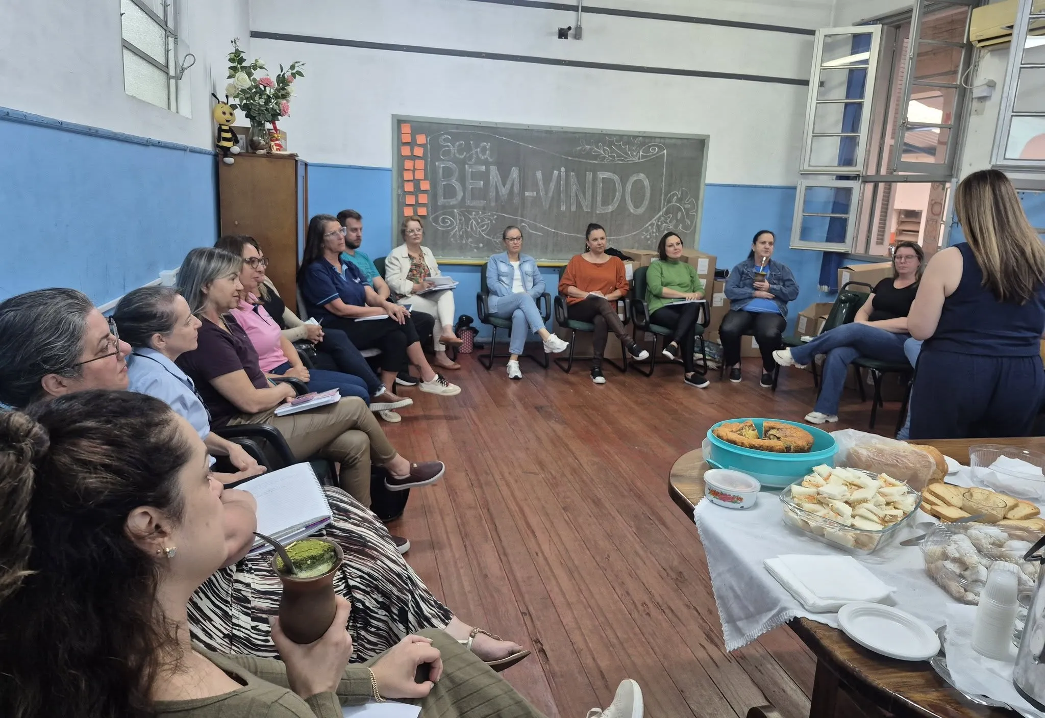 SECRETARIA DE EDUCAÇÃO PROMOVE CURSO DE GESTÃO ESCOLAR EM PARCERIA COM O SEBRAE