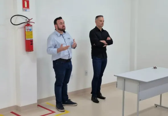 PREFEITO REFORÇA TRANSPARÊNCIA, VALORIZA SERVIDORES E GARANTE PAGAMENTO DOS SALÁRIOS E VALE-TRANSPORTE DO HOSPITAL