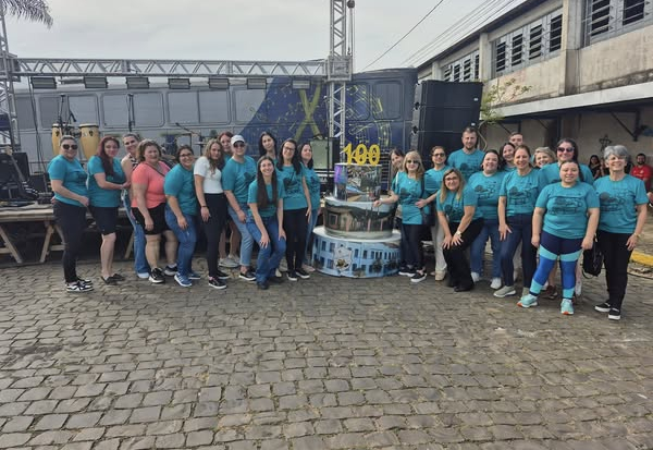 ESCOLA SÃO JOSÉ CELEBRA 100 ANOS COM FESTA ESPECIAL