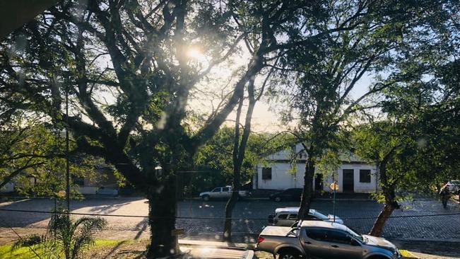 FRAGMENTOS DO POEMA VERSOS SOLARES