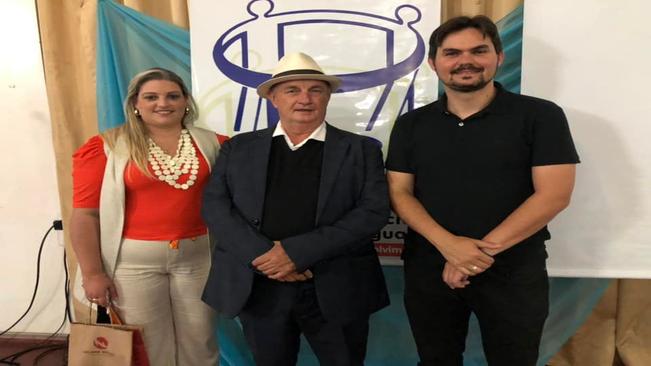 VICE-PREFEITO LUCAS CATTELAN TEM AGENDA COM O EMPRESÁRIO ROBERTO ARGENTA