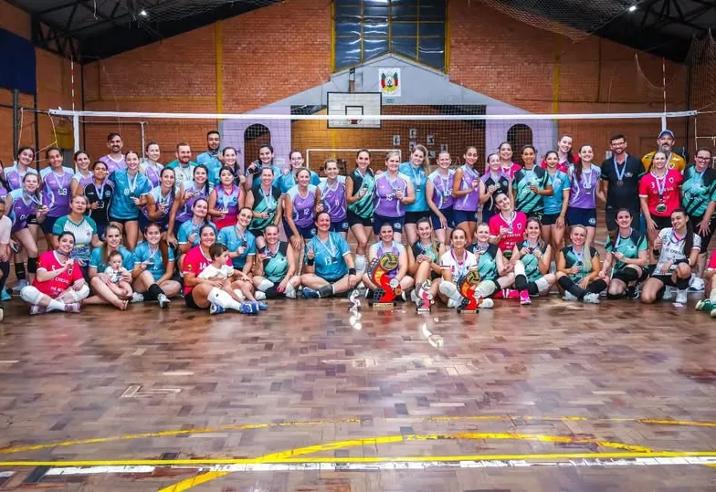  JAGUARI PRESENTE NO TORNEIO DE VÔLEI FEMININO EM MANOEL VIANA 