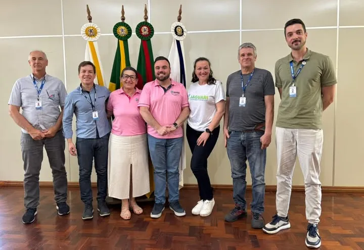 PREFEITURA DE JAGUARI RECEBE NOVO TÉCNICO DA EMATER